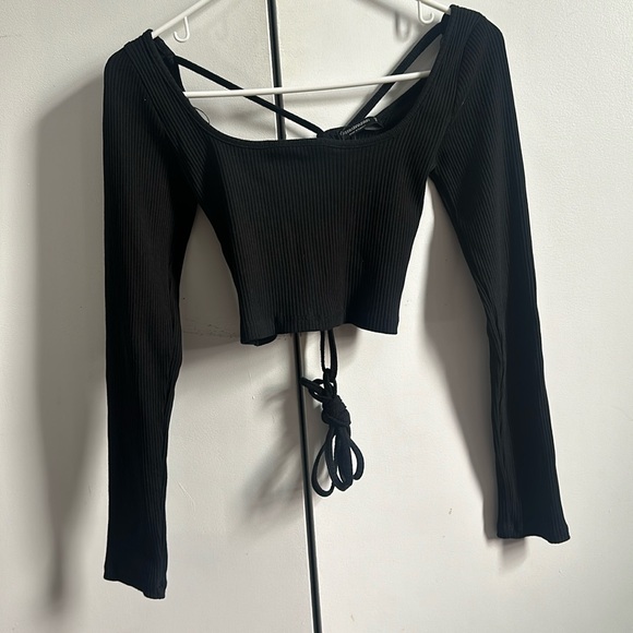 Crop top - Picture 1 of 3